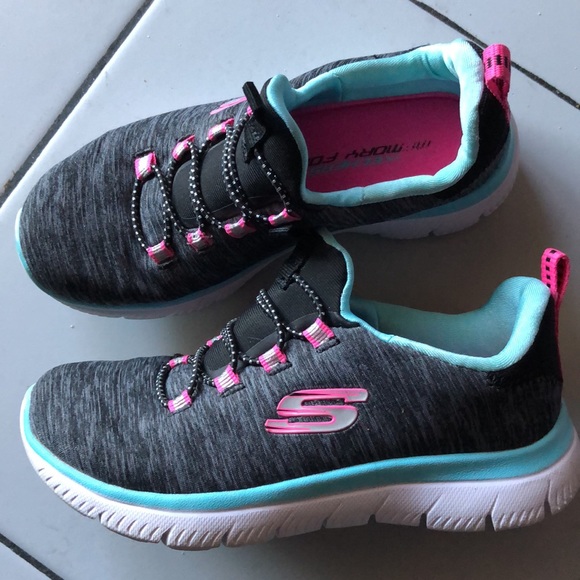 Barely use sketchers shoes. Gray, baby blue and pink shoes size 12 - Picture 3 of 5